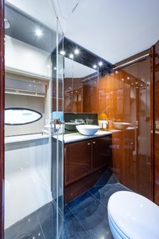 Princess 60 Fly image