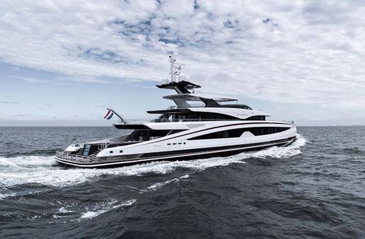 Heesen Sparta 67m image