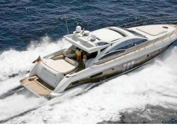 Azimut 62S image