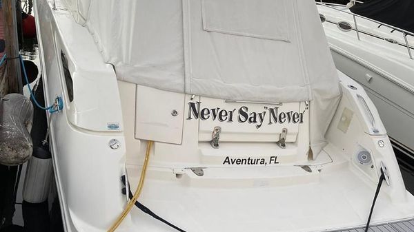 Sea Ray 350 Sundancer