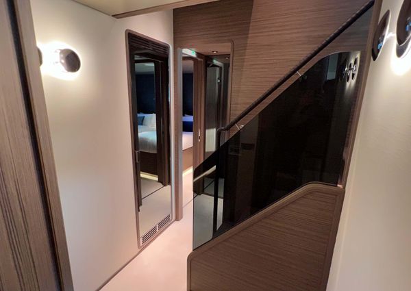 Custom Line Navetta 30 image