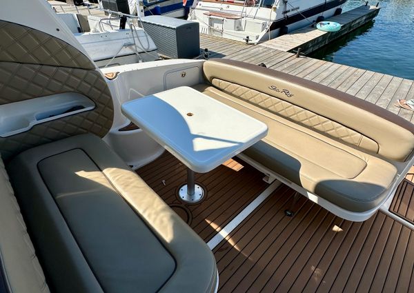 Sea Ray 300 Sundancer image