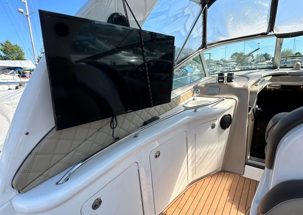 Sea Ray 300 Sundancer image