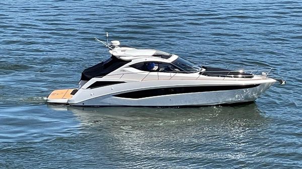 Galeon 385 HTS