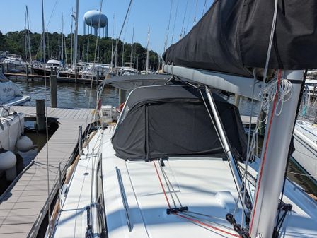 Beneteau Oceanis 38.1 image