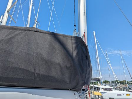 Beneteau Oceanis 38.1 image