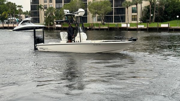 Pathfinder 2500 Hybrid 