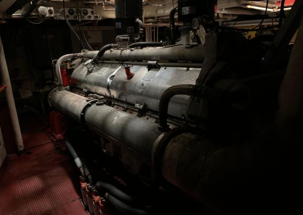 Tugboat CONVERTED-US-ARMY-STEEL-TUG image