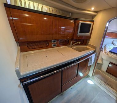 Sea Ray 360 Sundancer image