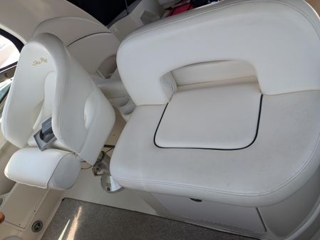 Sea Ray 360 Sundancer image