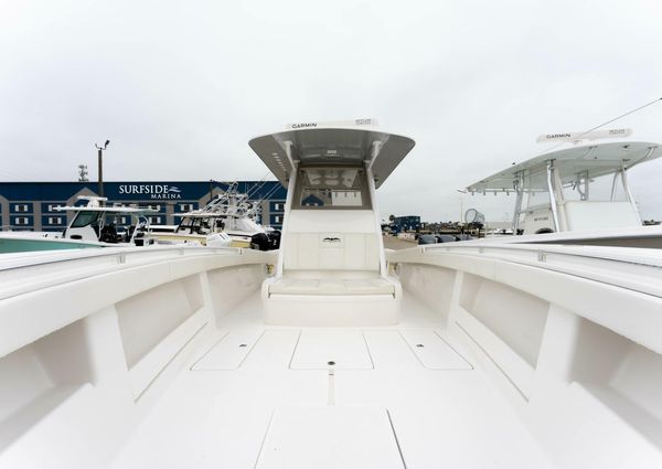 Invincible 39 Open Fisherman image