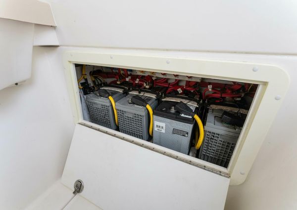 Invincible 39 Open Fisherman image