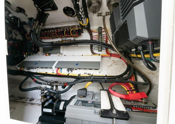 Invincible 39 Open Fisherman image