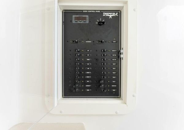 Invincible 39 Open Fisherman image