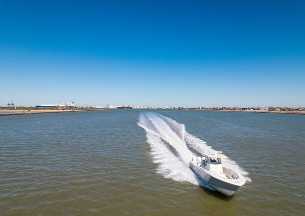 Invincible 39 Open Fisherman image