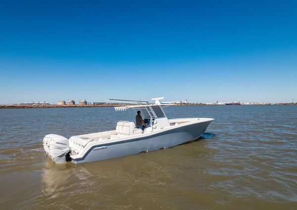 Invincible 39 Open Fisherman image