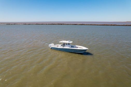 Invincible 39 Open Fisherman image