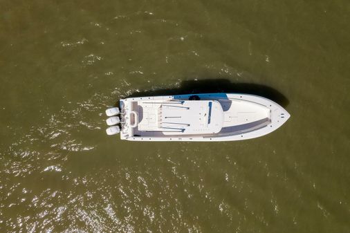 Invincible 39 Open Fisherman image