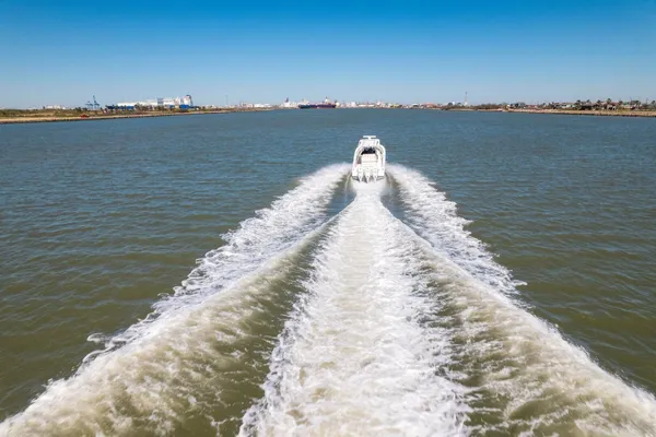 Invincible 39 Open Fisherman image