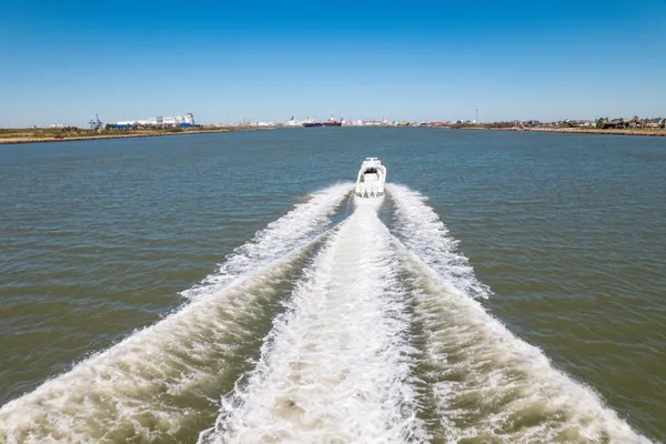 Invincible 39 Open Fisherman image