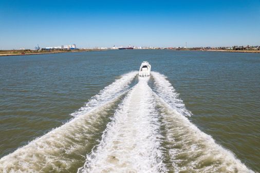 Invincible 39 Open Fisherman image