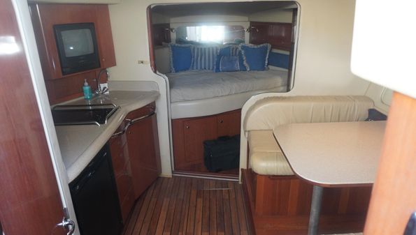 Sea Ray 340 Amberjack image