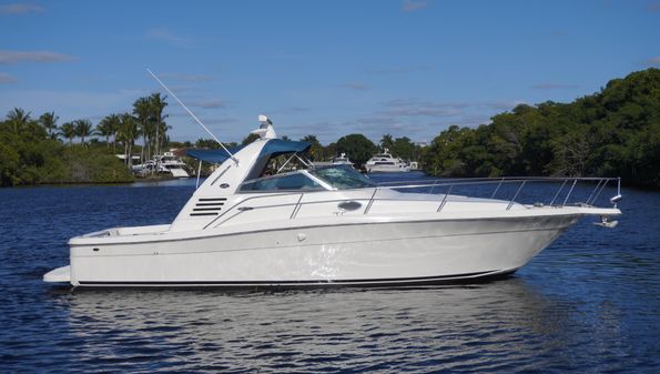 Sea Ray 340 Amberjack image