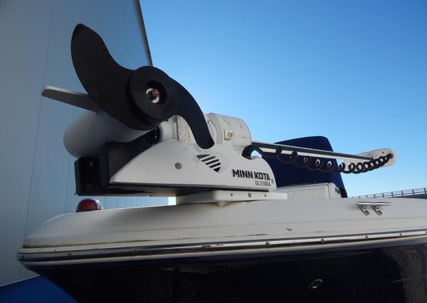 Robalo R180-CENTER-CONSOLE image