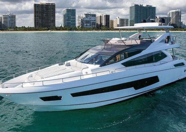 Sunseeker 75 Yacht image