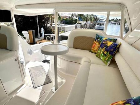 Tiara Yachts 4300 Sovran image