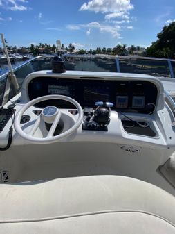 Azimut 55 image