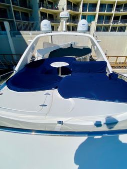 Azimut 55 image