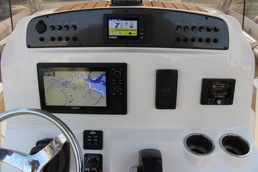 Pioneer 222-SPORTFISH image