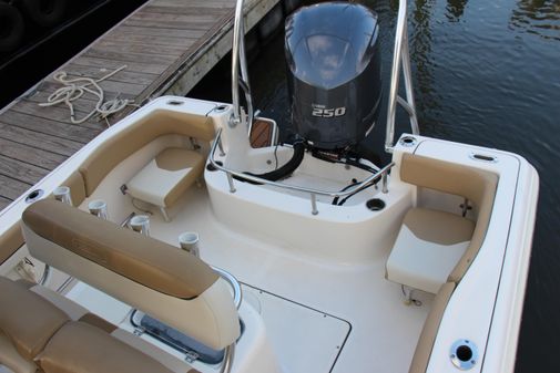 Pioneer 222-SPORTFISH image