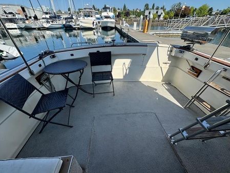 Mainship 34 image