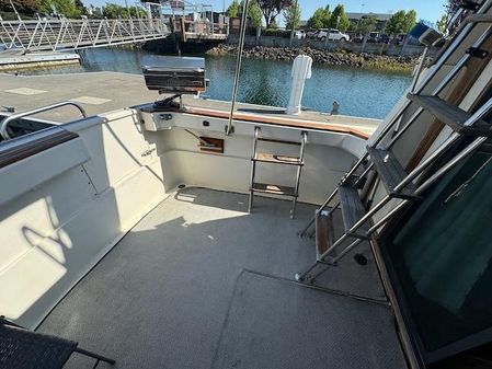 Mainship 34 image