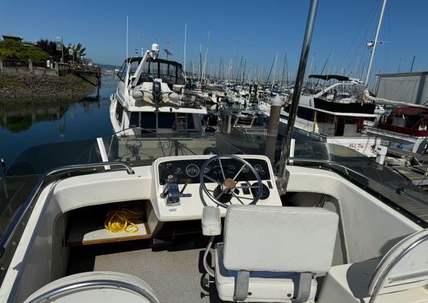 Mainship 34 image