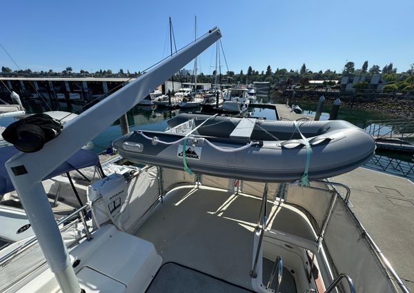 Mainship 34 image