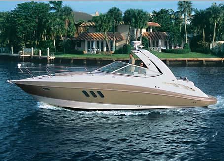 Cruisers Yachts 330 Express image