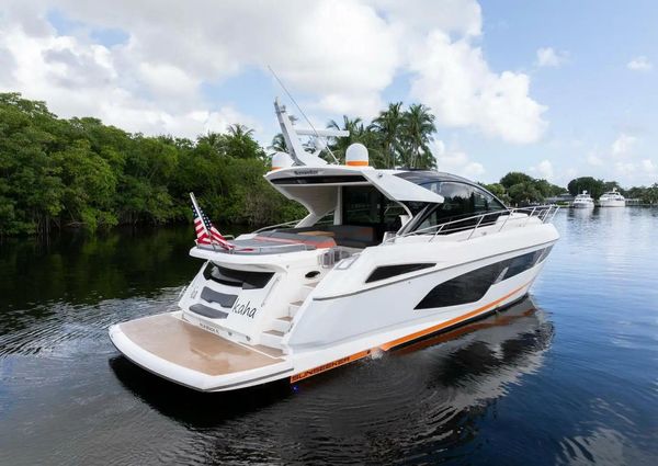 Sunseeker Predator 60 EVO image