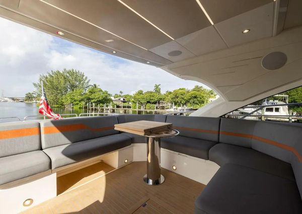 Sunseeker Predator 60 EVO image