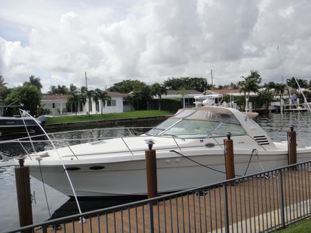 Sea Ray 370 image