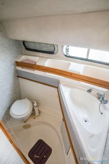 Sealine 310 Statesman image