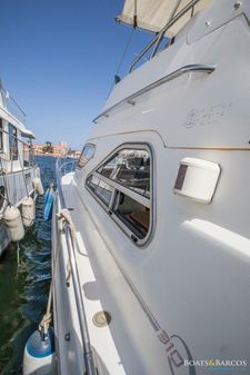 Sealine 310 Statesman image