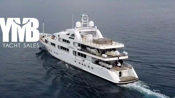 Benetti Costum 