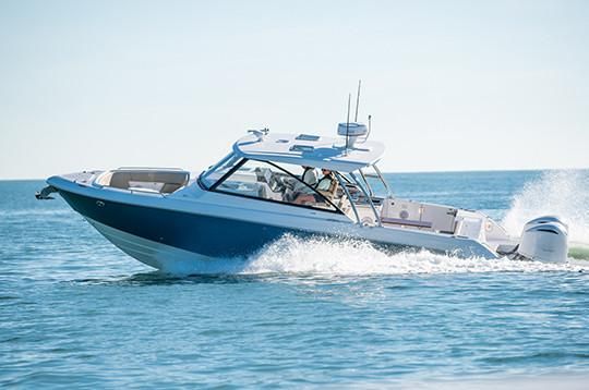 Everglades 340 Dual Console - main image