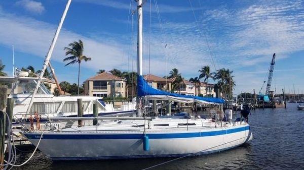 Wauquiez Pretorian 35 Sloop