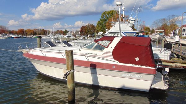 Cruisers 2660 Vee