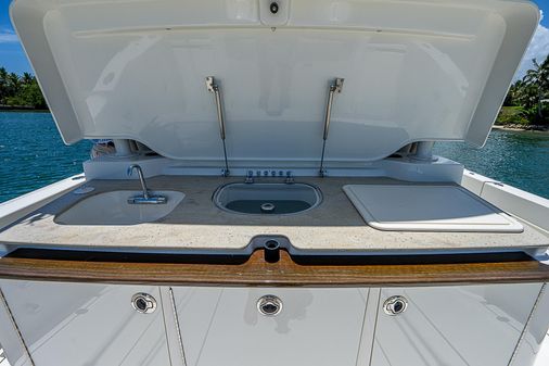 Hinckley Sport Boat 40c image