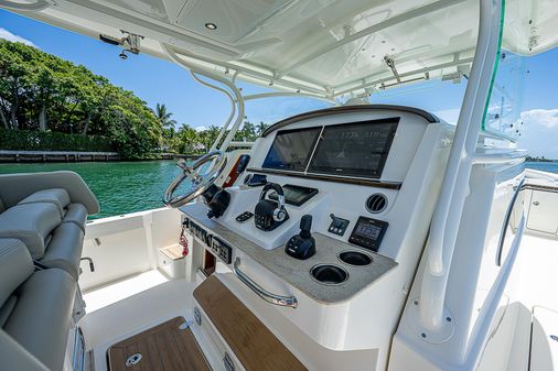 Hinckley Sport Boat 40 C image